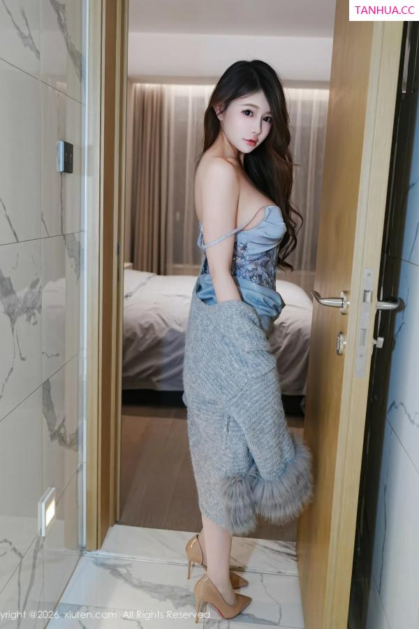 甜妮  [XiuRen]高清写真图 2026.01.15 No.11234 甜妮 连衣短裙第15张图片